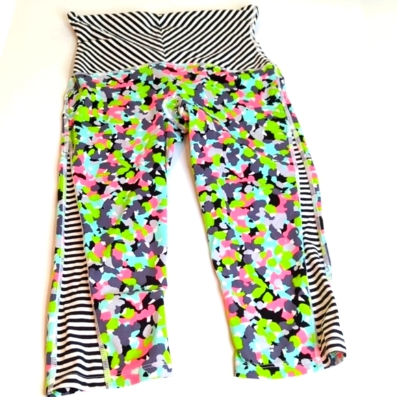 Spanx High Waisted Tummy Control Cropped Leggings Women’s Size Medium - Picture 5 of 10